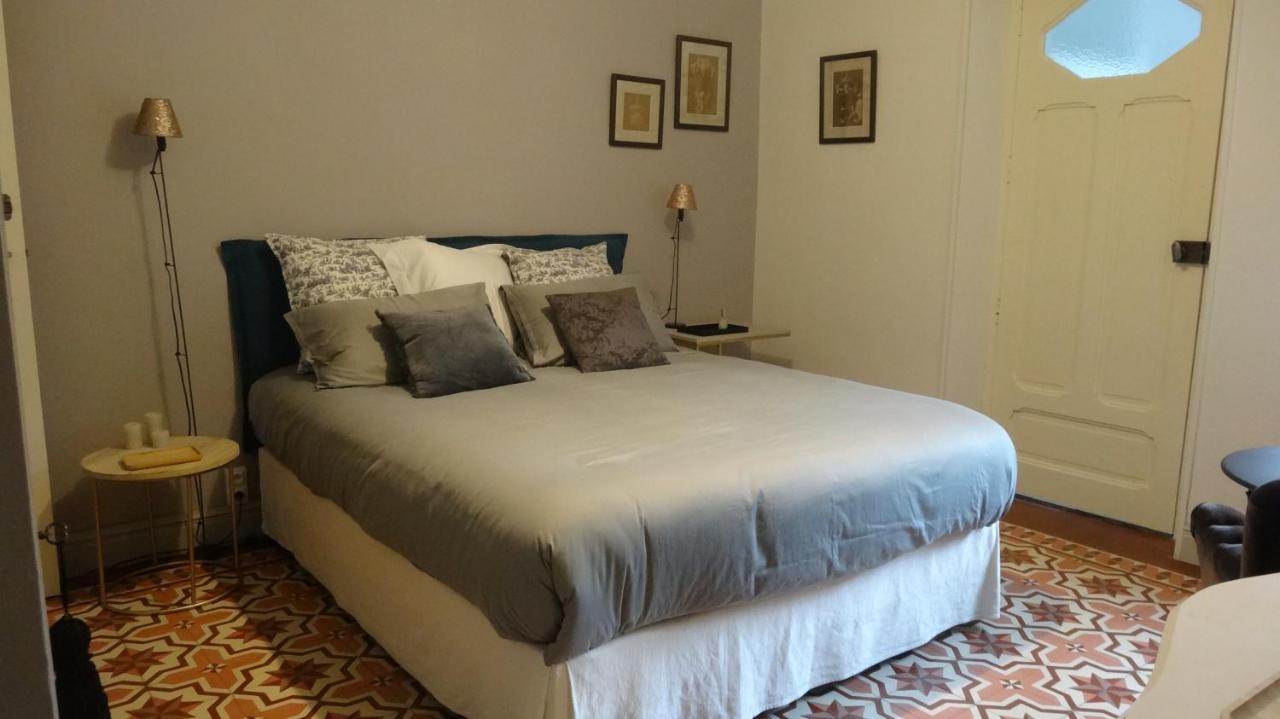 Chambre côté jardin Nîmes Extérieur photo